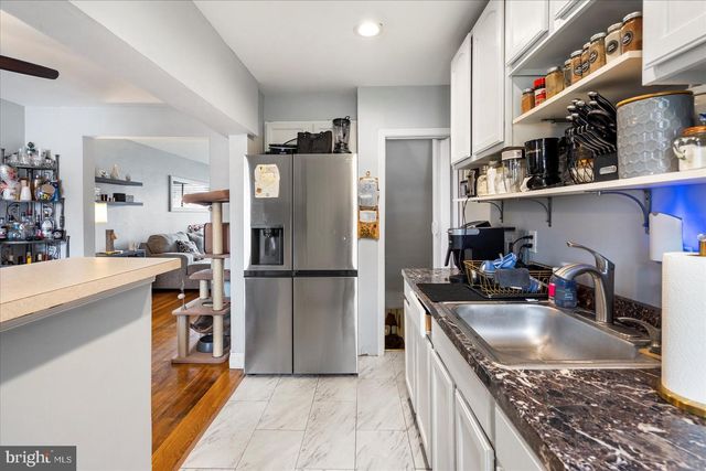 909 ARNCLIFFE RD, Baltimore, MD 21221