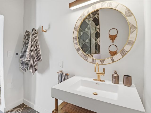 824 Dunlap Street A, Santa Fe, NM 87501