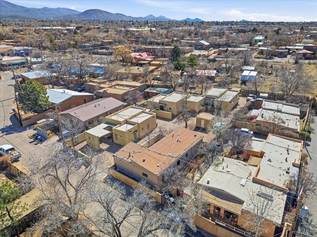 824 Dunlap Street A, Santa Fe, NM 87501