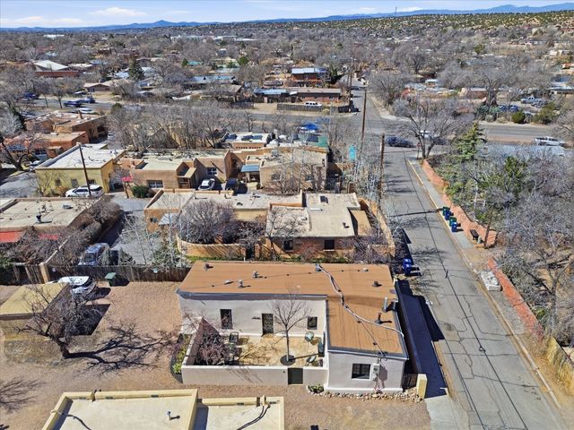 824 Dunlap Street A, Santa Fe, NM 87501