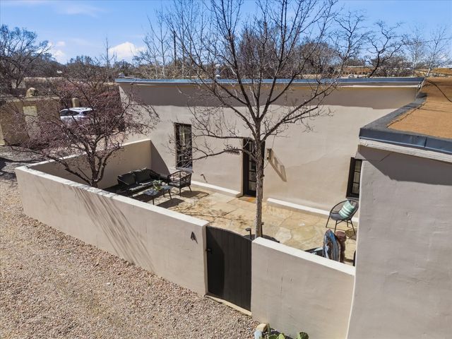 824 Dunlap Street A, Santa Fe, NM 87501