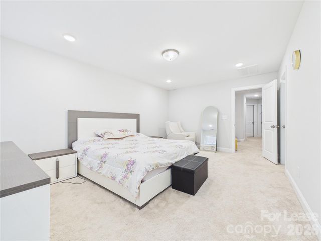 4147 Black Court, Harrisburg, NC 28075