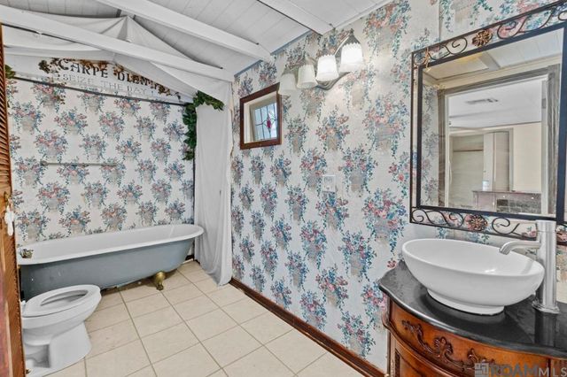 1100 Tiger Dr, Thibodaux, LA 70301