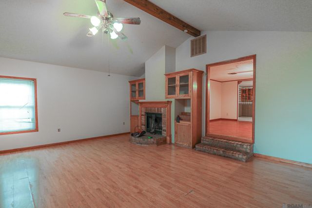 1100 Tiger Dr, Thibodaux, LA 70301