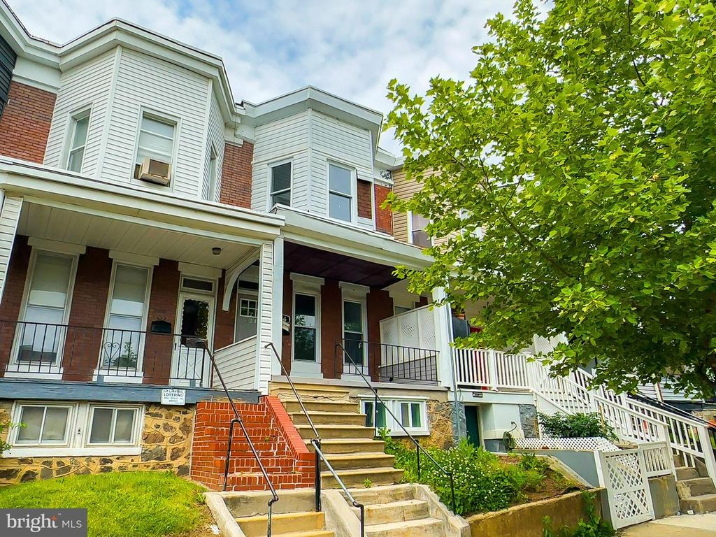 Image 5 of property listing at 524 N LOUDON AVE, Baltimore, MD 21229