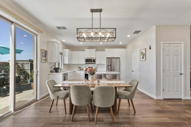 3116 Le Bourget Ln, Lincoln, CA 95648