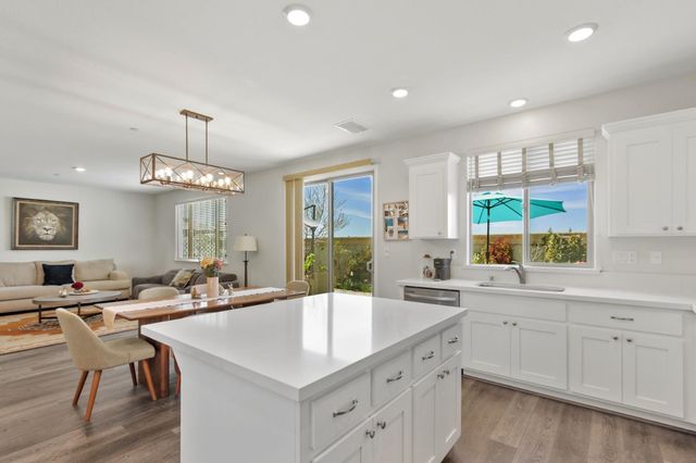 3116 Le Bourget Ln, Lincoln, CA 95648