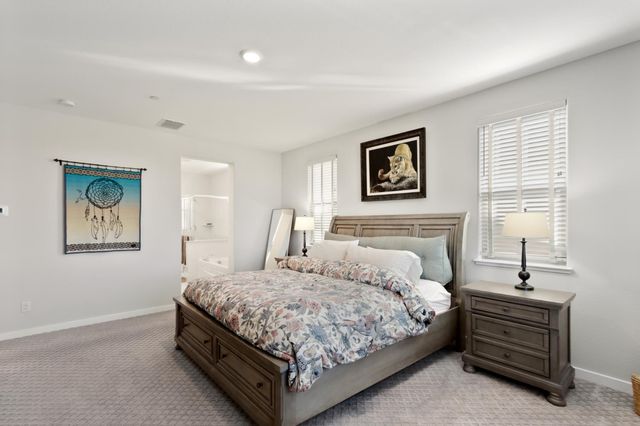 3116 Le Bourget Ln, Lincoln, CA 95648