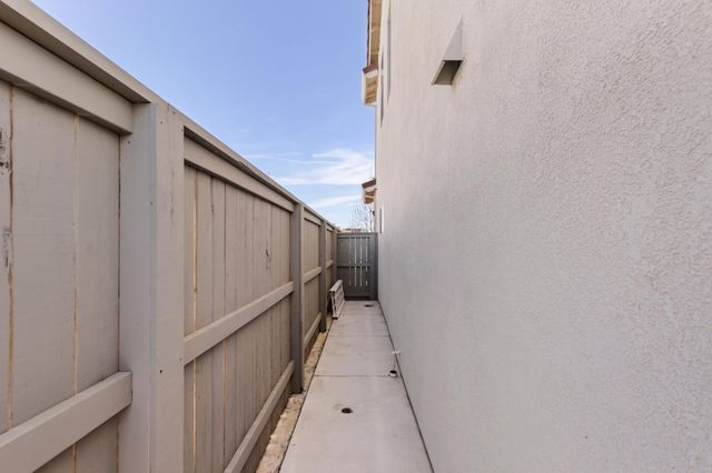 3116 Le Bourget Ln, Lincoln, CA 95648