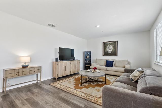 3116 Le Bourget Ln, Lincoln, CA 95648