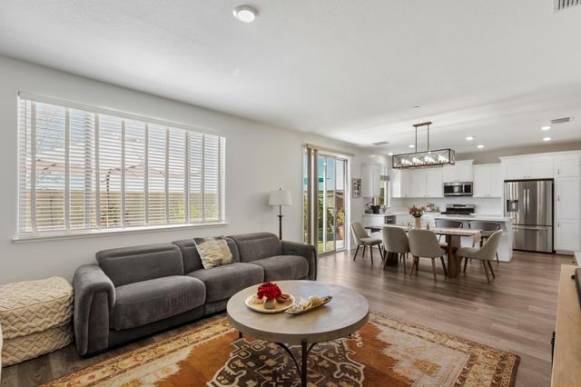 3116 Le Bourget Ln, Lincoln, CA 95648