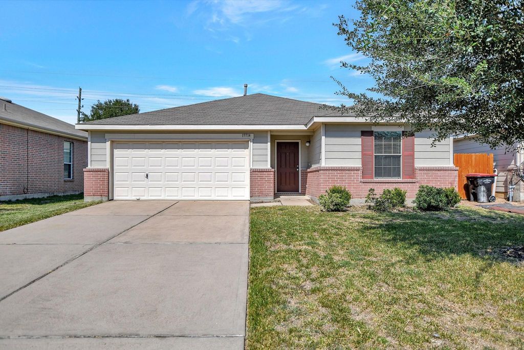 19714 Redwood Manor Lane, Cypress, TX 77433