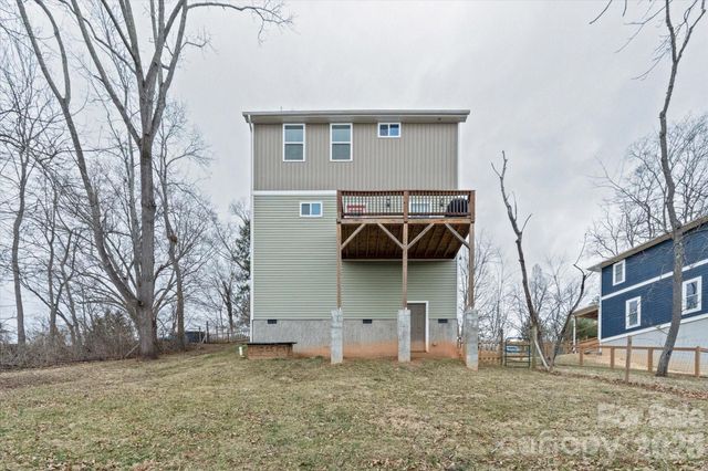 239 Northside Street, Canton, NC 28716