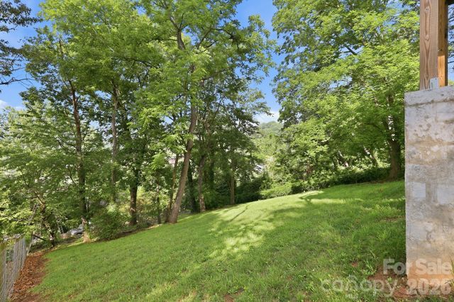 239 Northside Street, Canton, NC 28716