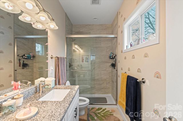 239 Northside Street, Canton, NC 28716