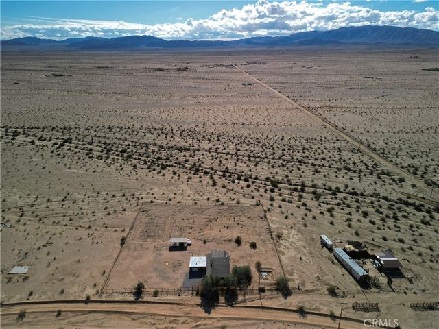 81371 Garden, 29 Palms, CA 92277