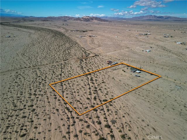 81371 Garden, 29 Palms, CA 92277