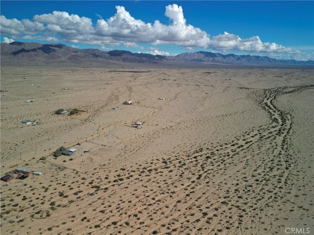 81371 Garden, 29 Palms, CA 92277