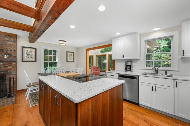 23 Portanimicut Road, Orleans, MA 02653