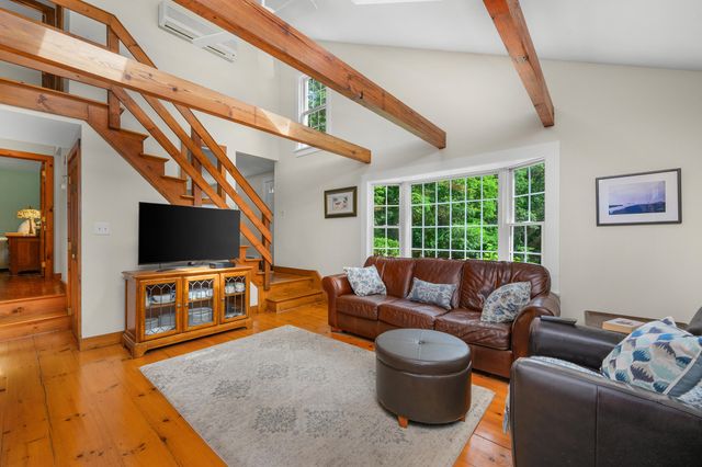 23 Portanimicut Road, Orleans, MA 02653