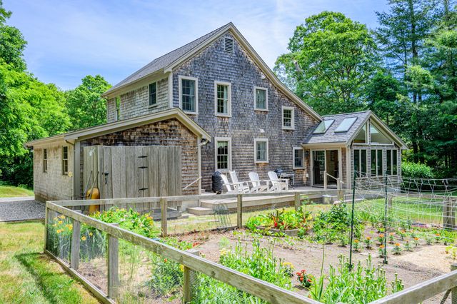 23 Portanimicut Road, Orleans, MA 02653
