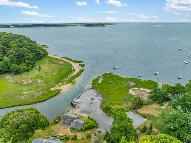23 Portanimicut Road, Orleans, MA 02653