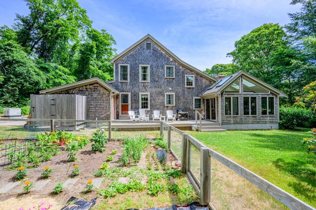 23 Portanimicut Road, Orleans, MA 02653