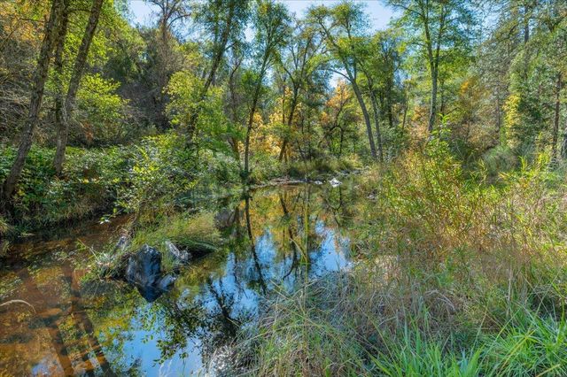 23188 Cottage Hill Dr, Grass Valley, CA 95949