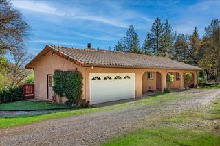 23188 Cottage Hill Dr, Grass Valley, CA 95949