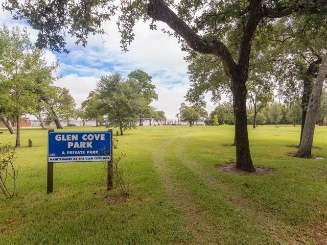 1819 Cove Park Drive 6, League City, TX 77573