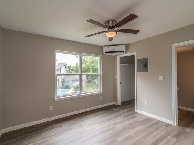 1819 Cove Park Drive 6, League City, TX 77573