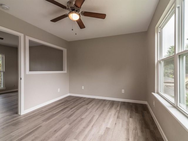 1819 Cove Park Drive 6, League City, TX 77573