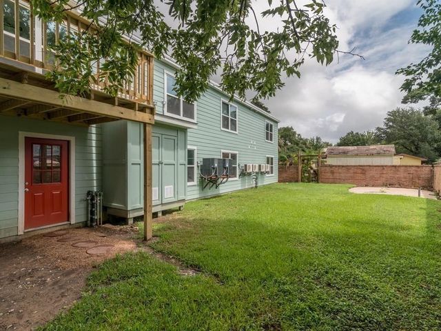 1819 Cove Park Drive 6, League City, TX 77573