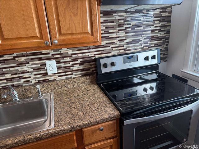 109 E Main Street 2, Smithtown, NY 11787