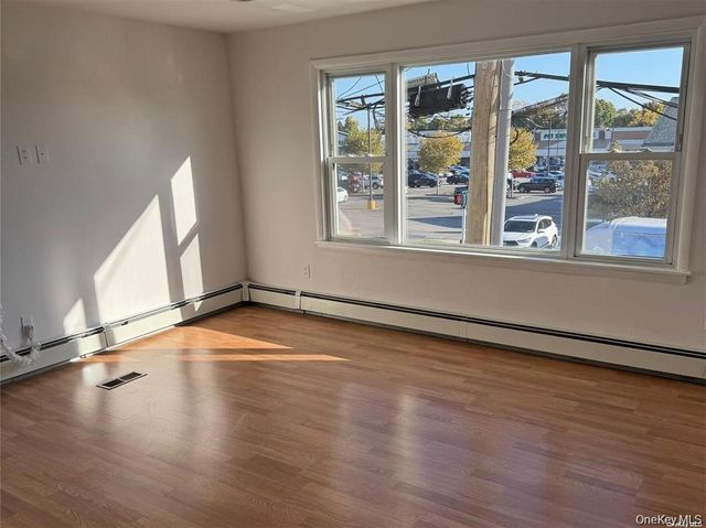 109 E Main Street 2, Smithtown, NY 11787