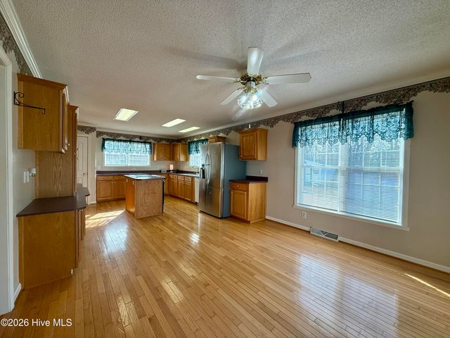 1045 Mascot Lane, Williamston, NC 27892