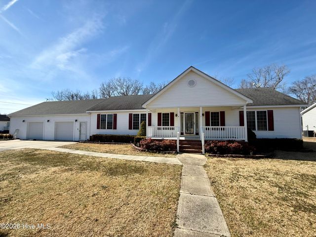 1045 Mascot Lane, Williamston, NC 27892