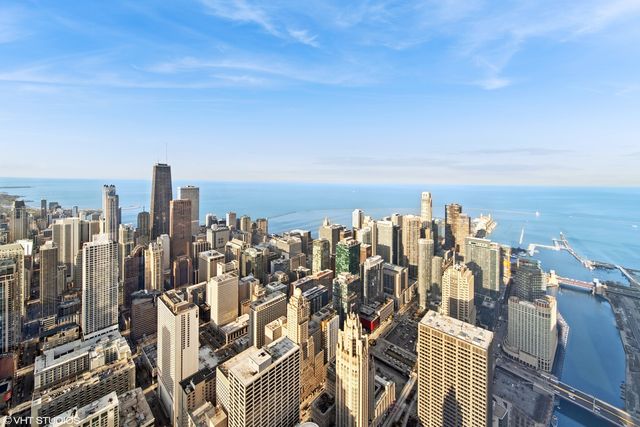 401 N WABASH Avenue 83F, Chicago, IL 60611