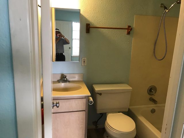 1540 Hawthorne Street 4, Houston, TX 77006