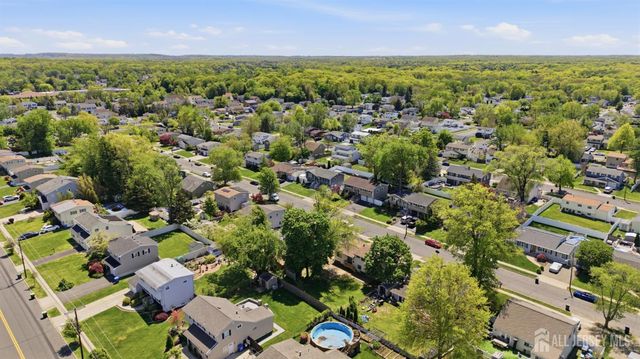 78 Woodview Drive, Old Bridge, NJ 08857