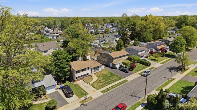 78 Woodview Drive, Old Bridge, NJ 08857