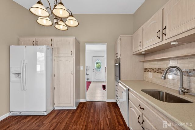 78 Woodview Drive, Old Bridge, NJ 08857