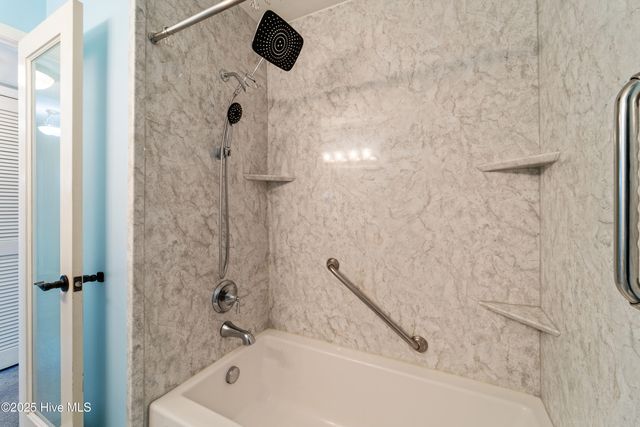 114 Princess Place, Jacksonville, NC 28546