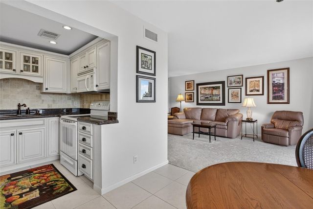 1001 N Riverside Drive 305, Pompano Beach, FL 33062