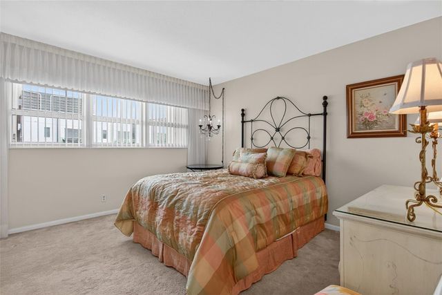 1001 N Riverside Drive 305, Pompano Beach, FL 33062