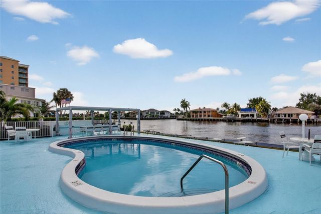 1001 N Riverside Drive 305, Pompano Beach, FL 33062