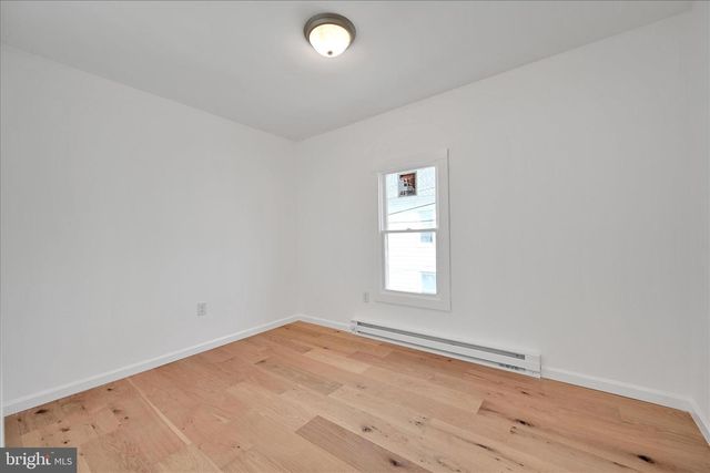 520 E 5TH ST, Mt Carmel, PA 17851