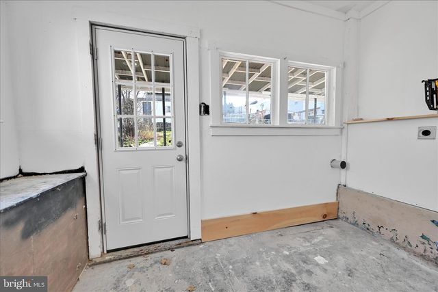 520 E 5TH ST, Mt Carmel, PA 17851