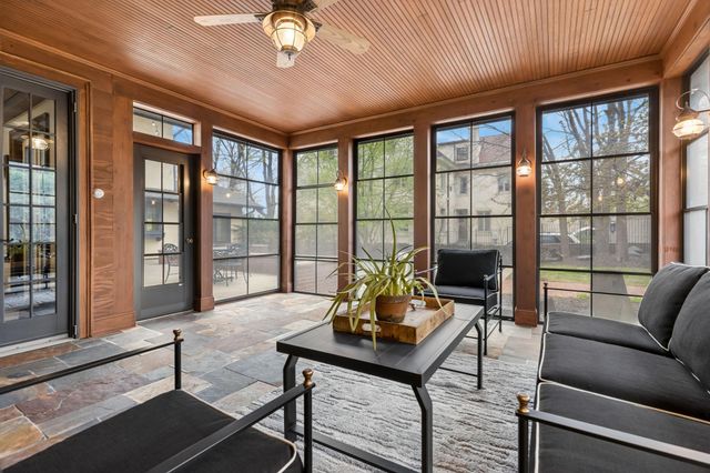 2204 W Lake Of The Isles Parkway, Minneapolis, MN 55405