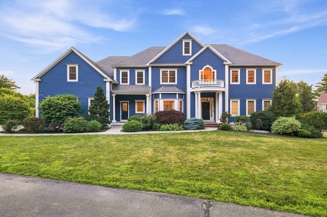 25 Collins Rd, Berlin, MA 01503